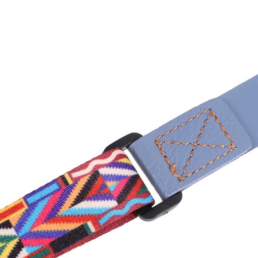 Sangle de ukulélé en cuir réglable à double crochet couleur violet vue boucle
