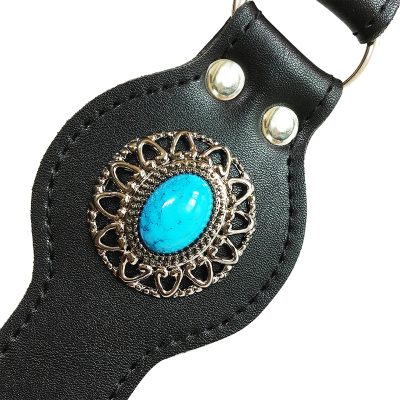 détils motifs sangle guitare en cuir incrustée de médaillons turquoises