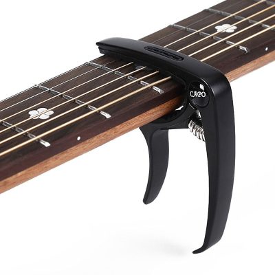 Capodastre pour guitare acoustique et électrique en metal ou bois - couleur noir