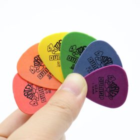 Lot De 12 Médiators Gibson Standard Pour Guitare - Boîte Pratique