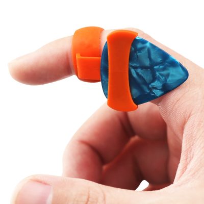 détail Support de plectres médiators pour guitare