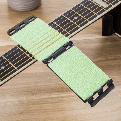 détails Nettoyant pour cordes guitares électriques ou acoustiques