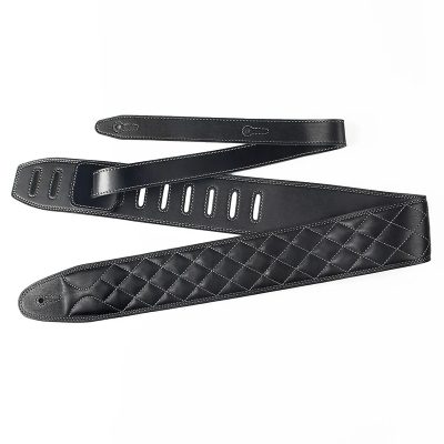 Sangle en cuir noir imprimé diamants