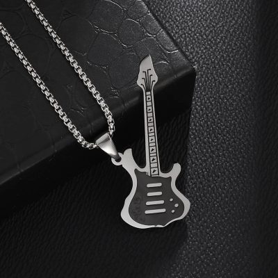 Pendentif guitare basse 3 couleurs - couleur noir