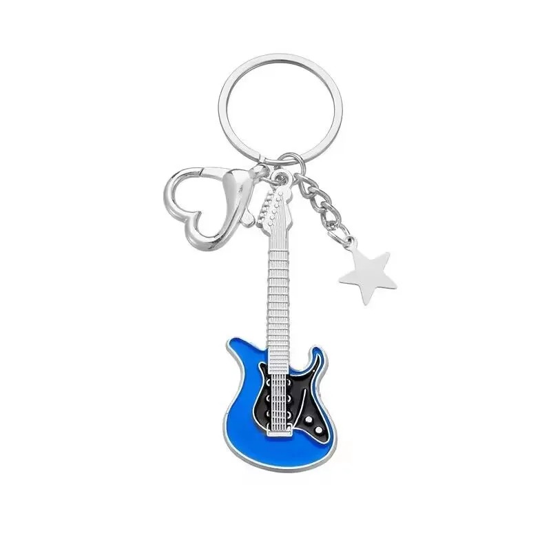 Porte-clés guitare électrique - breloques star et mousquetons cœur - bleu