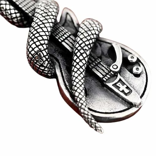 détails Collier pendentif guitare et serpent