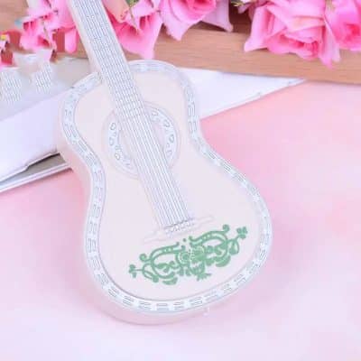 détails manche Guitare Miniature Guitare accoustique Country Music