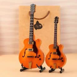 Guitare Miniature Folk en bois avec étui et Porte guitare! - 2 tailles au choix