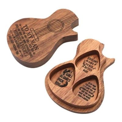 détails Coffret Cadeau Médiators et Boîte à Médiators en Bois Sculpté