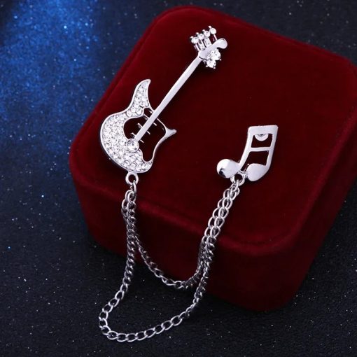 Broche Émaillée Guitare Électrique avec Chaîne Note de Musique couleur Argent