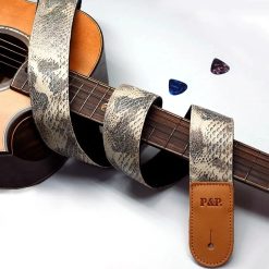 Détails de la Sangle de guitare façon Peau de Serpent