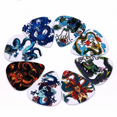 Vue complète du Lot de 10 Médiators à motifs Dragon