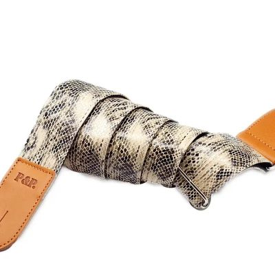 Magnifique Sangle de guitare façon Peau de Serpent