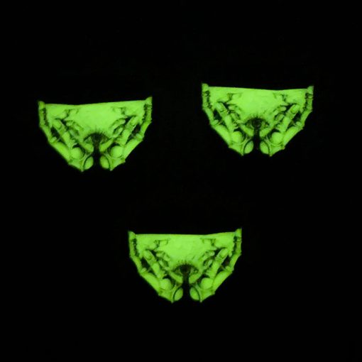 Vue lumineuse du Lot de médiators de guitare à motif Papillon Dark Goth