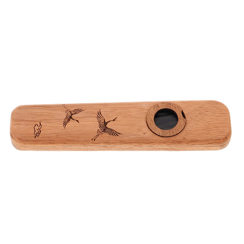 Avant Kazoo en Bois Gravé à Motif Grues du Japon et Finition Artisanale