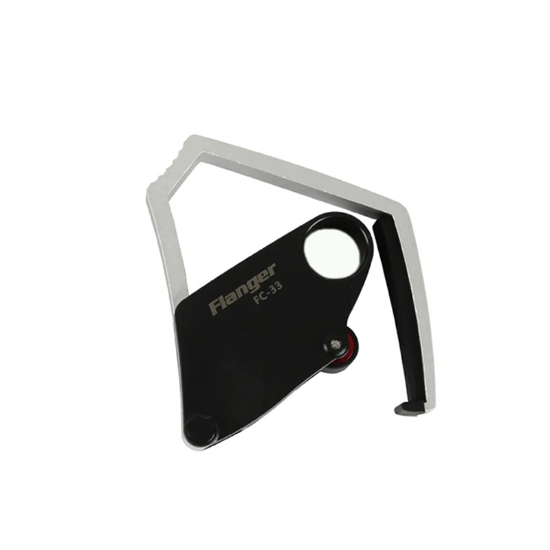 Capodastre de Guitare Modèle Verrou Tactile Couleur Argent