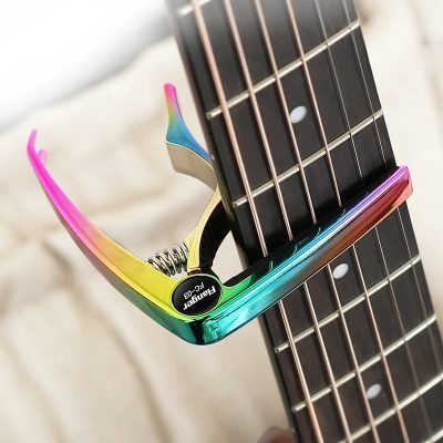 Capodastre Guitare - Design Arc-en-Ciel- Métallisé