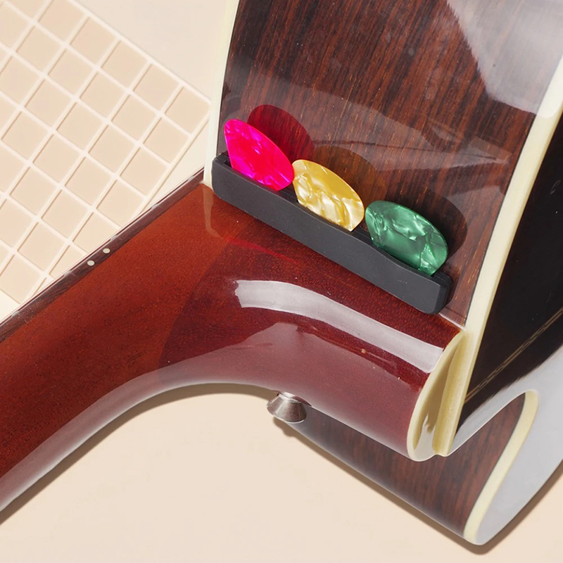 Details Support Auto-Adhésif pour Médiators - Pick Holder - Compact