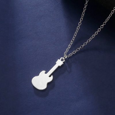 Vue Arrière Collier avec Pendentif Guitar - Rock Noir & Cristal “Mini SG”