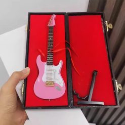 Guitare Miniature Électrique Rose – Modèle Classic Strat - 18 cm !