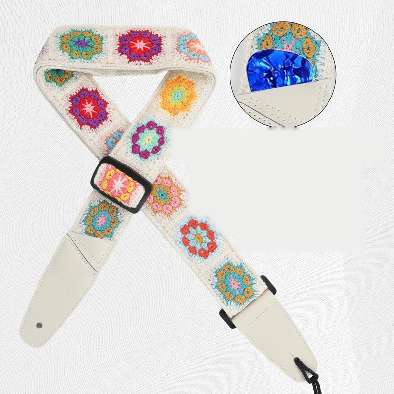 Sangle guitare Crochet Flower Modèle 2 Granny Crème, fleurs au crochet sur fond crème
