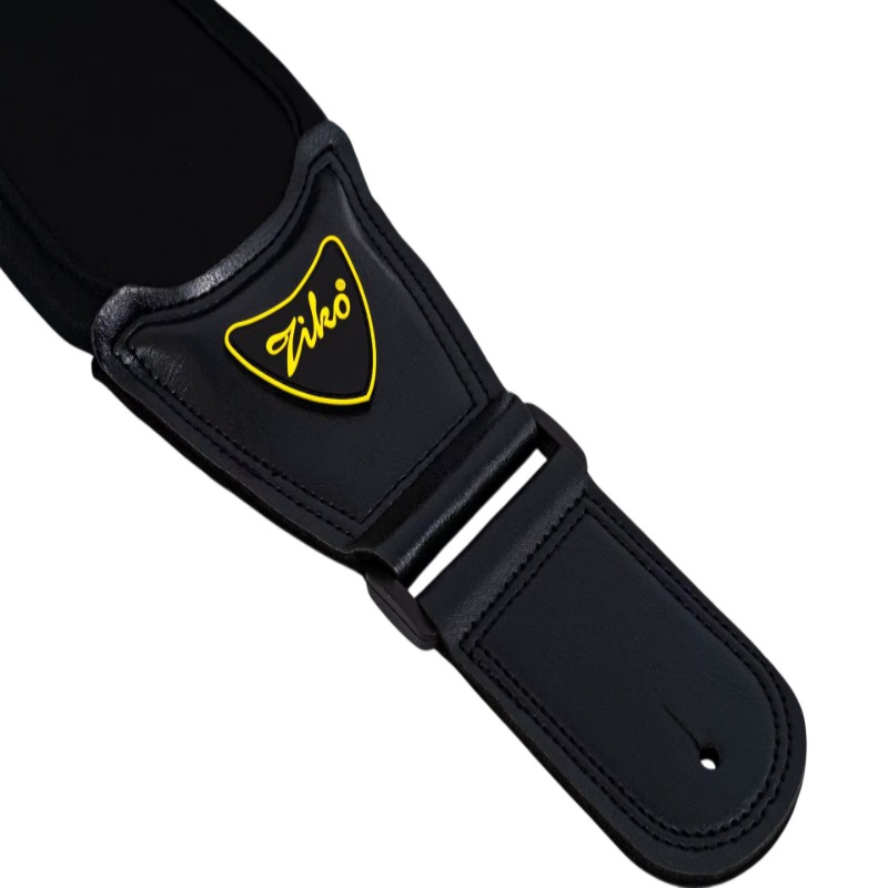 Extrémité en simili cuir de la sangle Black Cushion avec sa boucle coulissante de réglage